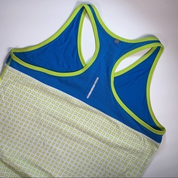 Nike Dri-fit racer back tank top - Picture 2 of 6